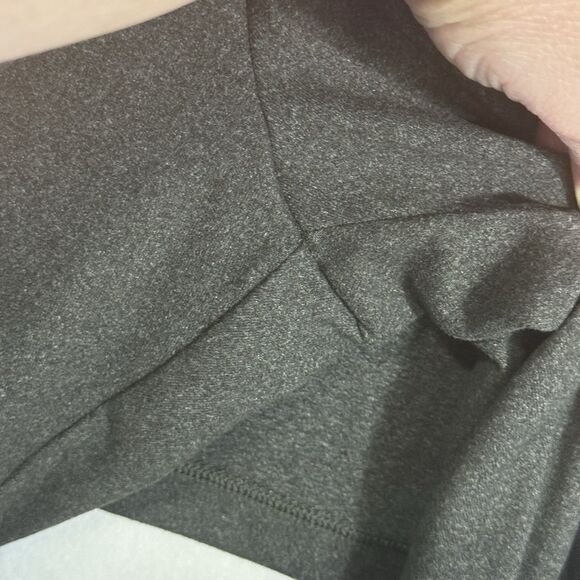 Cabi Crossover Dark Gray Skirted M'Leggings Size M Stretch Modest Athleisure - Picture 8 of 9